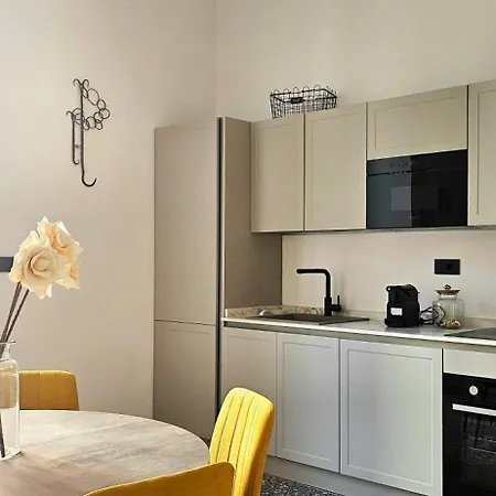 Dimora St Andrea 公寓